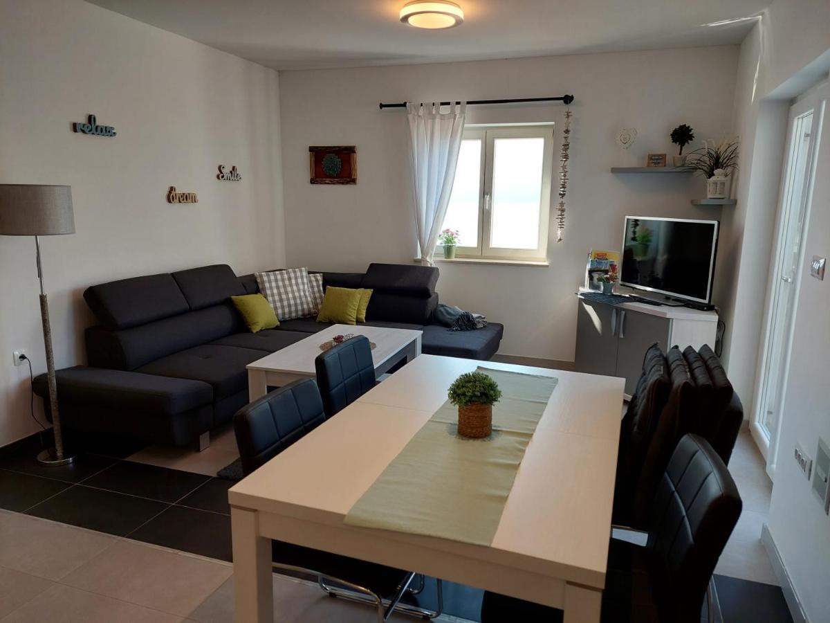 Gavza Sky View Apartment Cres Exterior foto