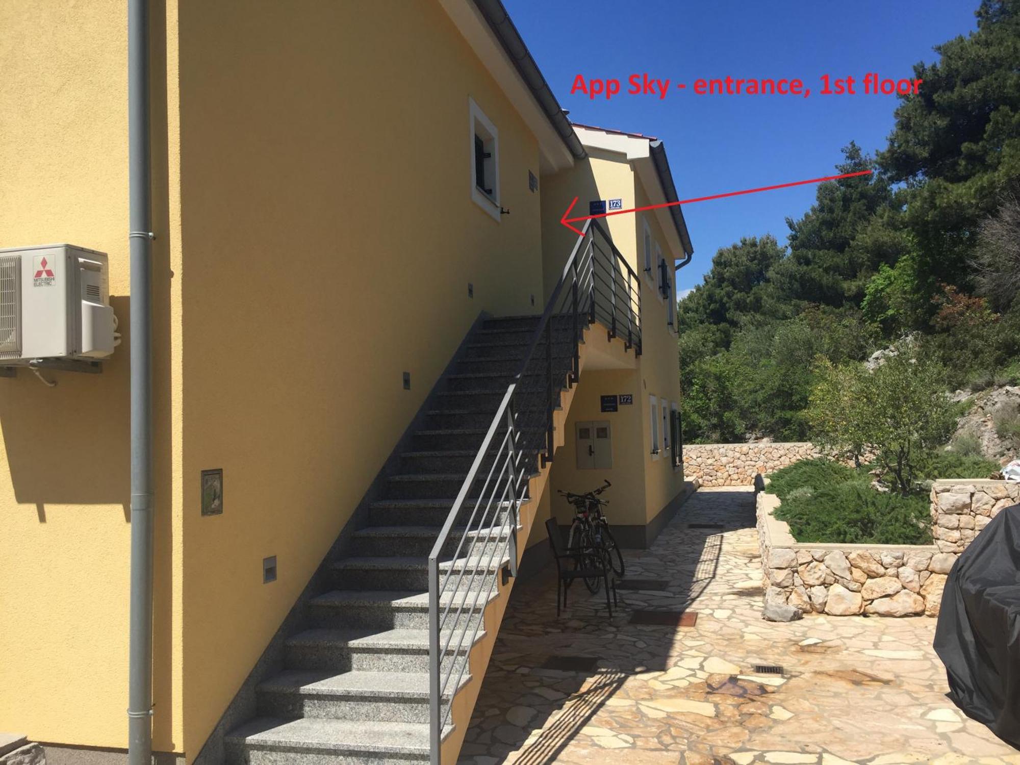 Gavza Sky View Apartment Cres Exterior foto