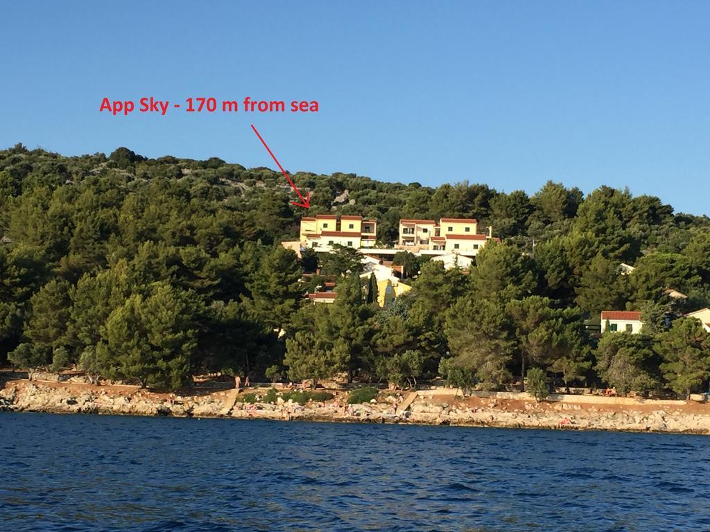 Gavza Sky View Apartment Cres Exterior foto